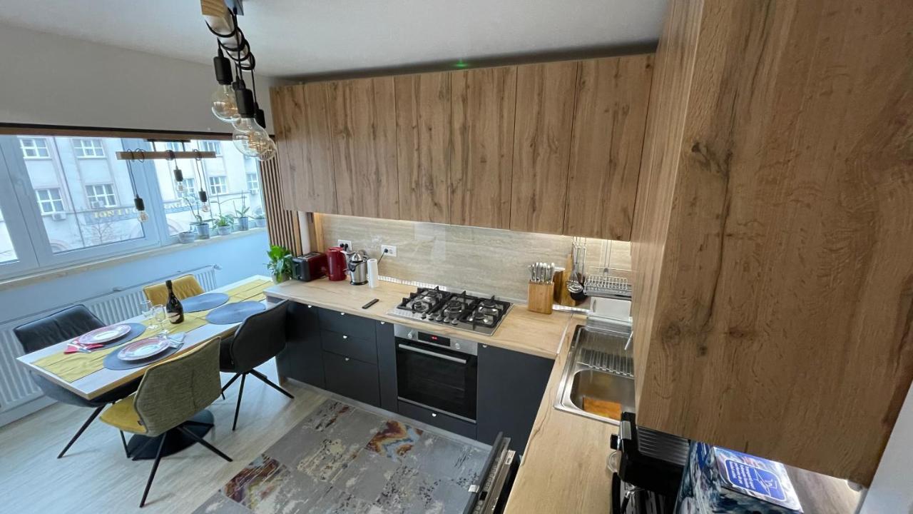 Luxury Apart Dorobanti ブカレスト エクステリア 写真